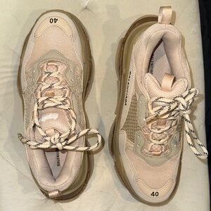 Balenciaga Women's Beige Sneakers